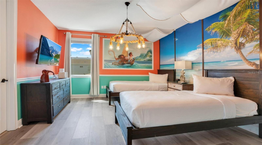 KISSIMMEE, Florida 34747, 9 Bedrooms Bedrooms, ,8 BathroomsBathrooms,Residential,For Sale,FAIRFAX,0,MFRO6359071