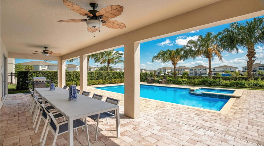 KISSIMMEE, Florida 34747, 9 Bedrooms Bedrooms, ,8 BathroomsBathrooms,Residential,For Sale,FAIRFAX,0,MFRO6359071