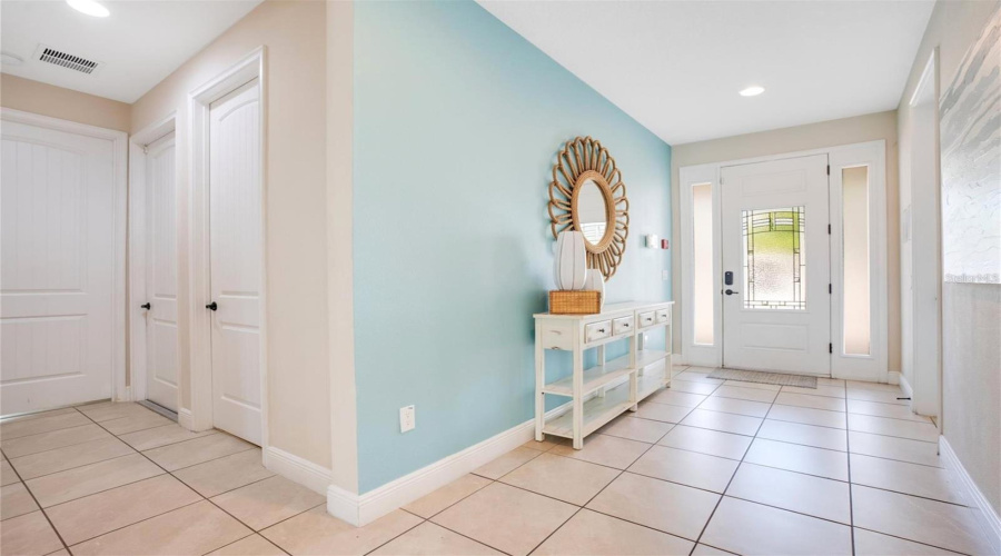 KISSIMMEE, Florida 34747, 9 Bedrooms Bedrooms, ,8 BathroomsBathrooms,Residential,For Sale,FAIRFAX,0,MFRO6359071