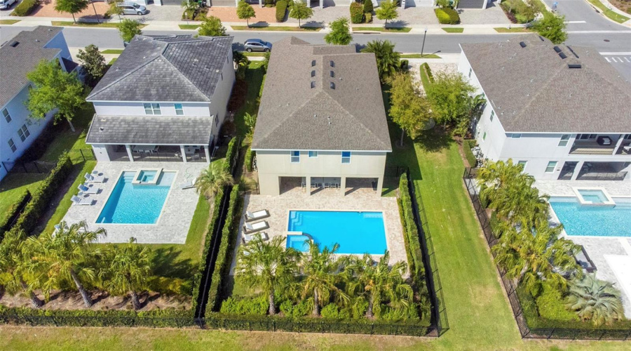 KISSIMMEE, Florida 34747, 9 Bedrooms Bedrooms, ,8 BathroomsBathrooms,Residential,For Sale,FAIRFAX,0,MFRO6359071