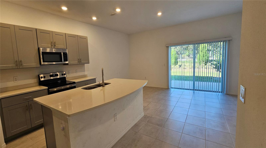 Living Room / Kitchen