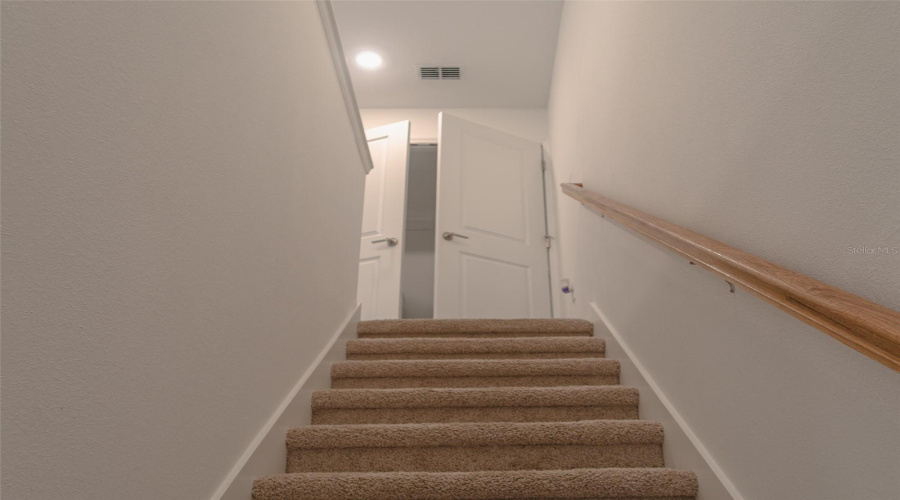 KISSIMMEE, Florida 34746, 3 Bedrooms Bedrooms, ,2 BathroomsBathrooms,Residential,For Sale,CIRCLE HOOK,0,MFRO6370384