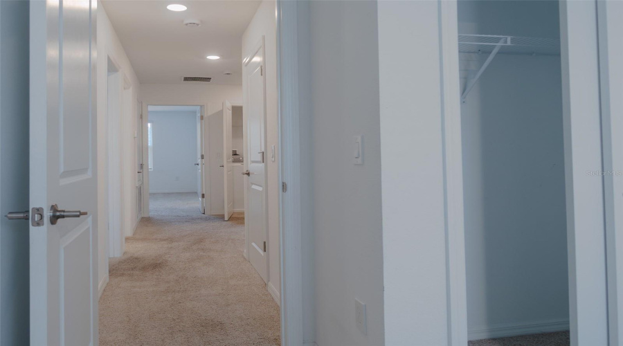 KISSIMMEE, Florida 34746, 3 Bedrooms Bedrooms, ,2 BathroomsBathrooms,Residential,For Sale,CIRCLE HOOK,0,MFRO6370384