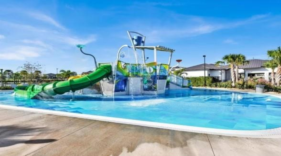 DAVENPORT, Florida 33896, 7 Bedrooms Bedrooms, ,6 BathroomsBathrooms,Residential,For Sale,SOMMERSET HILLS,0,MFRS5140786