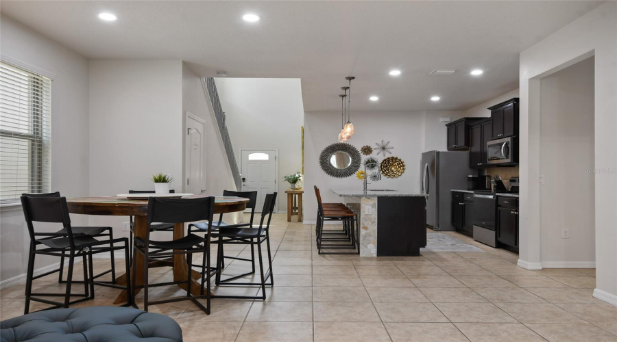 KISSIMMEE, Florida 34747, 6 Bedrooms Bedrooms, ,4 BathroomsBathrooms,Residential,For Sale,RHODES,0,MFRO6369898