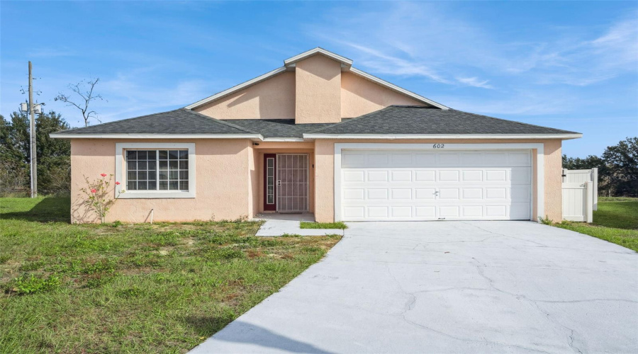 DAVENPORT, Florida 33897, 4 Bedrooms Bedrooms, ,2 BathroomsBathrooms,Residential,For Sale,HILLCREST,0,MFRO6365013