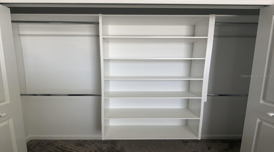 DAVENPORT, Florida 33896, 4 Bedrooms Bedrooms, ,3 BathroomsBathrooms,Residential,For Sale,BOGEY,0,MFRTB8458572