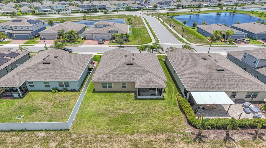 DAVENPORT, Florida 33896, 3 Bedrooms Bedrooms, ,2 BathroomsBathrooms,Residential,For Sale,SIESTA VISTA,0,MFRTB8403344