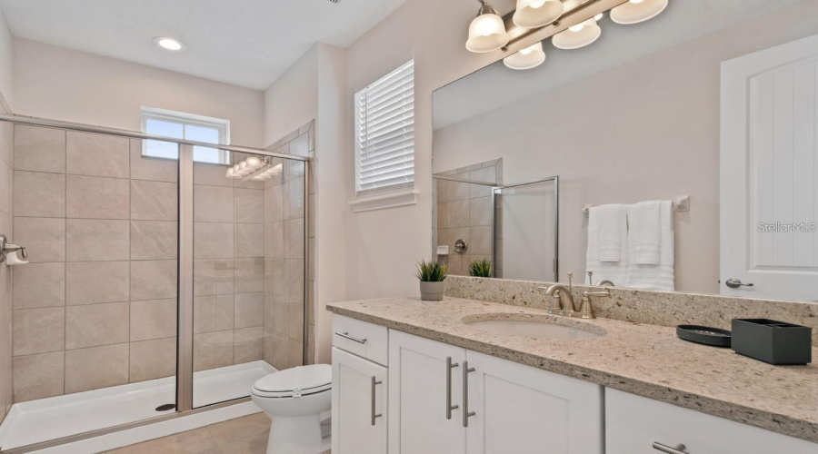 KISSIMMEE, Florida 34747, 8 Bedrooms Bedrooms, ,8 BathroomsBathrooms,Residential,For Sale,FAIRFAX,0,MFRO6338523