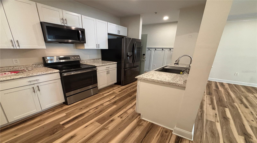 CELEBRATION, Florida 34747, 3 Bedrooms Bedrooms, ,3 BathroomsBathrooms,Residential,For Sale,GOLDENRAIN,0,MFRR4910012