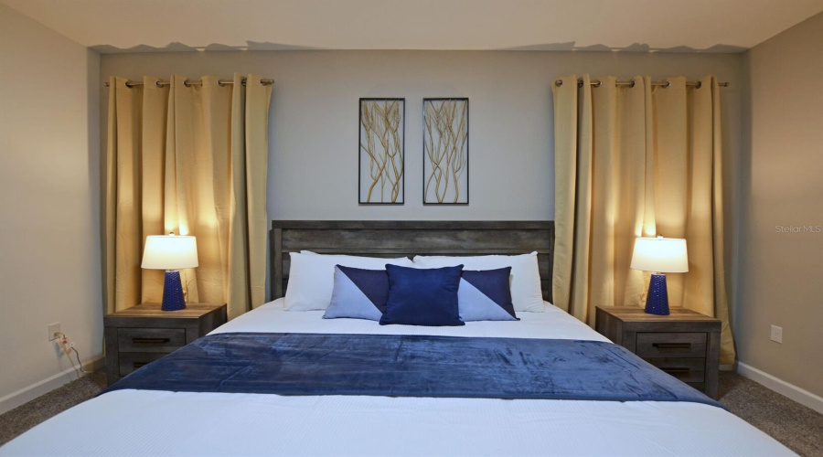 KISSIMMEE, Florida 34746, 8 Bedrooms Bedrooms, ,5 BathroomsBathrooms,Residential,For Sale,PARAGPRAH,0,MFRO6370456