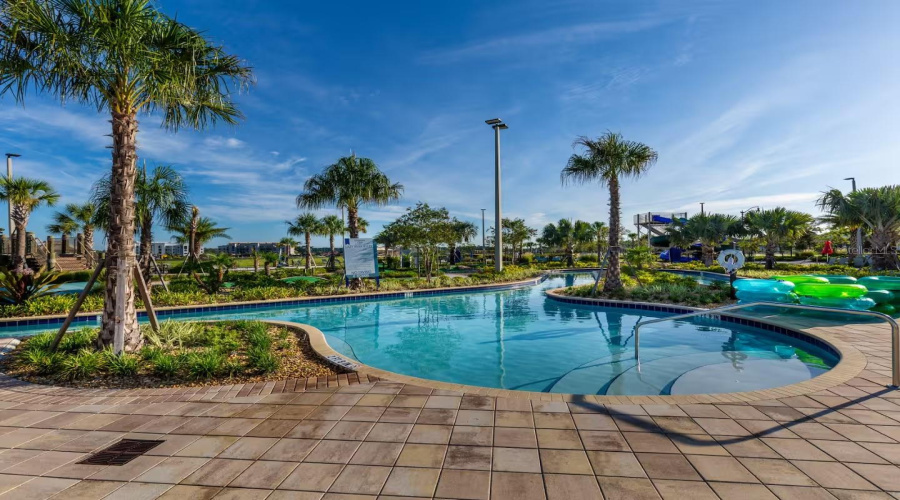 KISSIMMEE, Florida 34746, 8 Bedrooms Bedrooms, ,5 BathroomsBathrooms,Residential,For Sale,PARAGPRAH,0,MFRO6370456