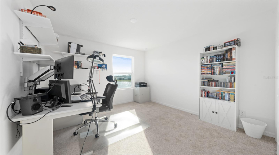 KISSIMMEE, Florida 34746, 5 Bedrooms Bedrooms, ,2 BathroomsBathrooms,Residential,For Sale,WOODMONT,0,MFRO6370421