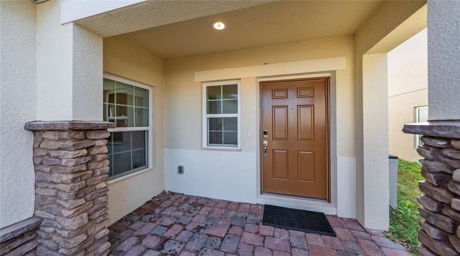 KISSIMMEE, Florida 34746, 5 Bedrooms Bedrooms, ,2 BathroomsBathrooms,Residential,For Sale,WOODMONT,0,MFRO6370421