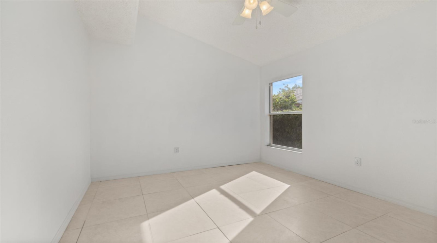 DAVENPORT, Florida 33837, 3 Bedrooms Bedrooms, ,2 BathroomsBathrooms,Residential,For Sale,SIR PHILLIPS,0,MFRS5140912