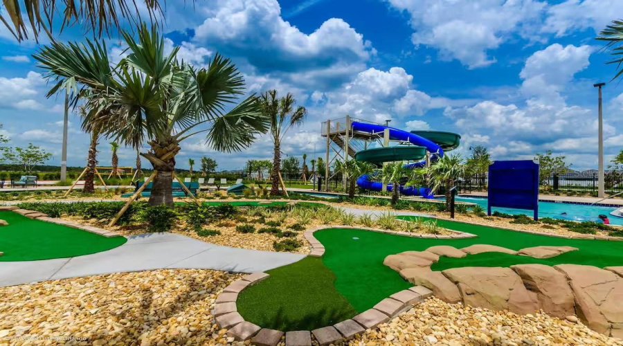 KISSIMMEE, Florida 34746, 6 Bedrooms Bedrooms, ,5 BathroomsBathrooms,Residential,For Sale,KINGS CASTLE,0,MFRO6369736