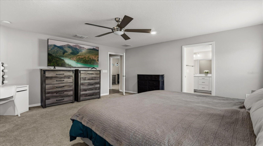 DAVENPORT, Florida 33837, 4 Bedrooms Bedrooms, ,2 BathroomsBathrooms,Residential,For Sale,EUCALYPTUS,0,MFRO6370126