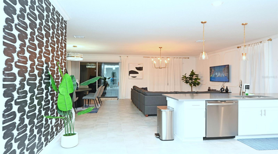 KISSIMMEE, Florida 34746, 8 Bedrooms Bedrooms, ,5 BathroomsBathrooms,Residential,For Sale,PENELOPE,0,MFRO6370455