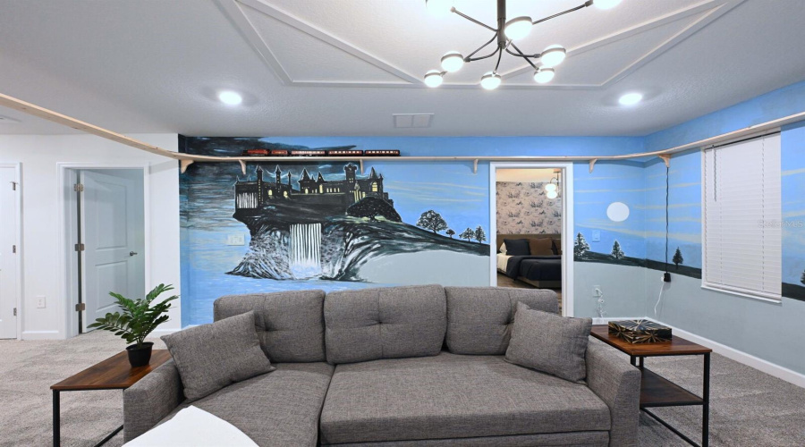 KISSIMMEE, Florida 34746, 8 Bedrooms Bedrooms, ,5 BathroomsBathrooms,Residential,For Sale,PENELOPE,0,MFRO6370455