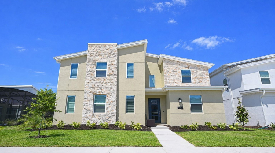 KISSIMMEE, Florida 34746, 8 Bedrooms Bedrooms, ,5 BathroomsBathrooms,Residential,For Sale,PARAGRAPH,0,MFRO6370464