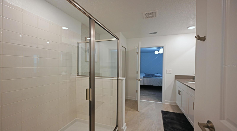 KISSIMMEE, Florida 34746, 8 Bedrooms Bedrooms, ,5 BathroomsBathrooms,Residential,For Sale,PARAGRAPH,0,MFRO6370464