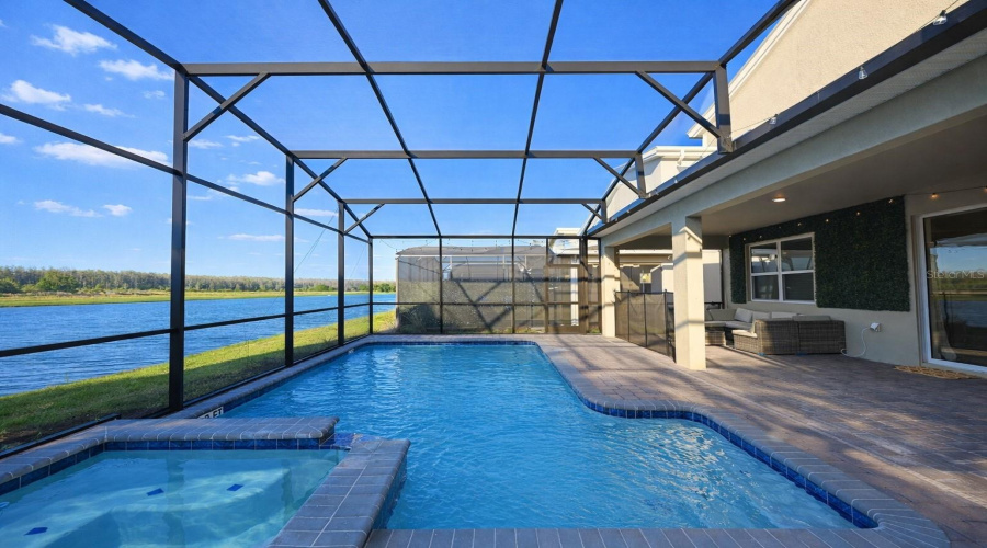 KISSIMMEE, Florida 34746, 8 Bedrooms Bedrooms, ,5 BathroomsBathrooms,Residential,For Sale,PARAGRAPH,0,MFRO6370464