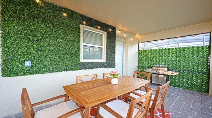 KISSIMMEE, Florida 34746, 8 Bedrooms Bedrooms, ,5 BathroomsBathrooms,Residential,For Sale,PARAGRAPH,0,MFRO6370464