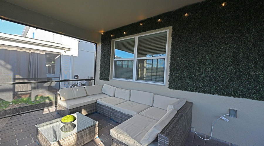 KISSIMMEE, Florida 34746, 8 Bedrooms Bedrooms, ,5 BathroomsBathrooms,Residential,For Sale,PARAGRAPH,0,MFRO6370464