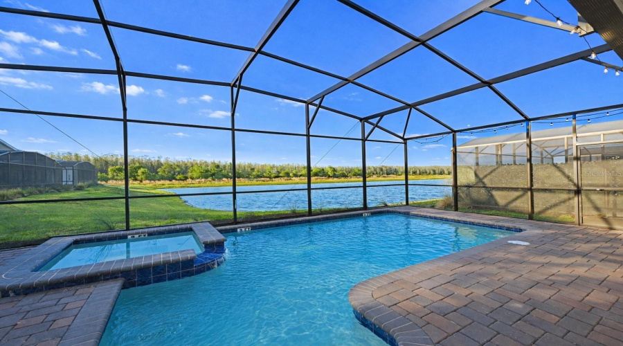 KISSIMMEE, Florida 34746, 8 Bedrooms Bedrooms, ,5 BathroomsBathrooms,Residential,For Sale,PARAGRAPH,0,MFRO6370464