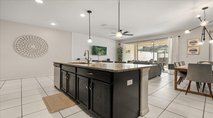 KISSIMMEE, Florida 34747, 5 Bedrooms Bedrooms, ,4 BathroomsBathrooms,Residential,For Sale,CAREY PALM CIR,0,MFRO6320571