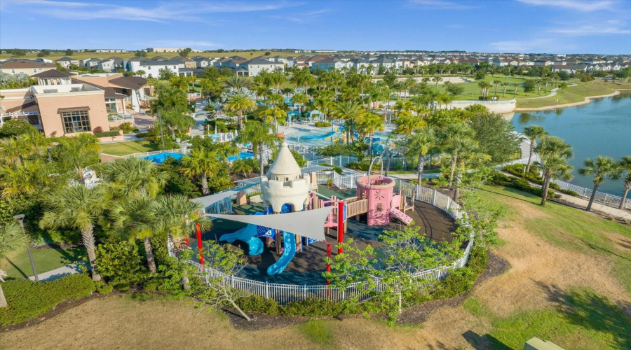 KISSIMMEE, Florida 34747, 5 Bedrooms Bedrooms, ,4 BathroomsBathrooms,Residential,For Sale,CAREY PALM CIR,0,MFRO6320571