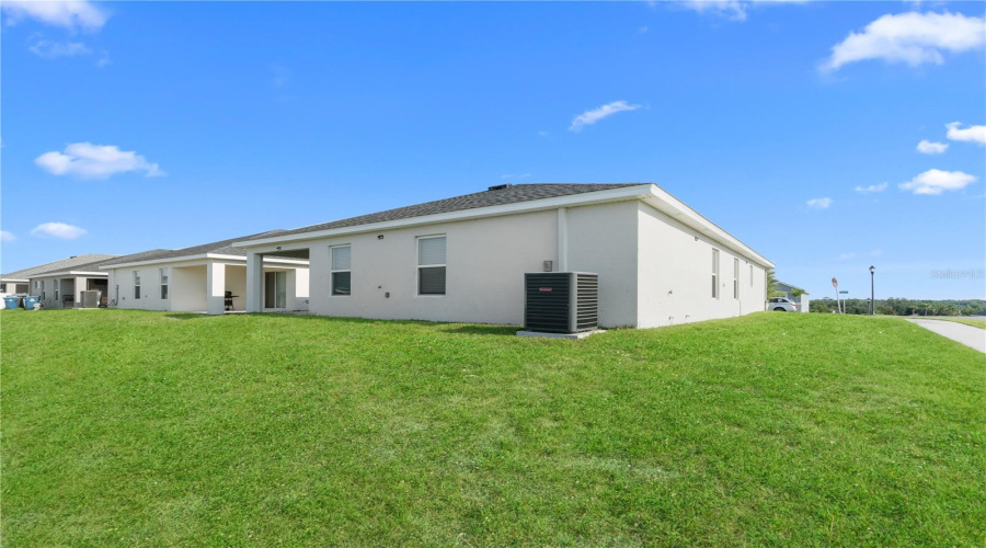 DAVENPORT, Florida 33837, 4 Bedrooms Bedrooms, ,2 BathroomsBathrooms,Residential,For Sale,FLEUR,0,MFRS5127360