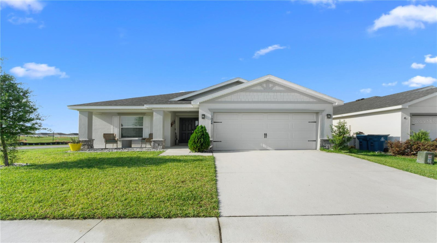 DAVENPORT, Florida 33837, 4 Bedrooms Bedrooms, ,2 BathroomsBathrooms,Residential,For Sale,FLEUR,0,MFRS5127360