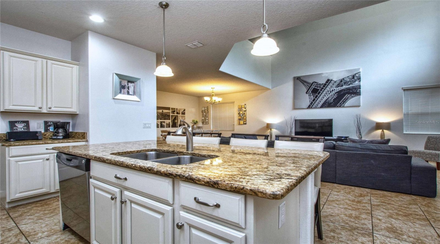 KISSIMMEE, Florida 34747, 5 Bedrooms Bedrooms, ,5 BathroomsBathrooms,Residential,For Sale,CUBAN PALM,0,MFRS5122762