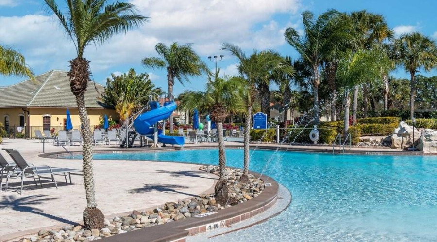 KISSIMMEE, Florida 34747, 5 Bedrooms Bedrooms, ,5 BathroomsBathrooms,Residential,For Sale,CUBAN PALM,0,MFRS5122762