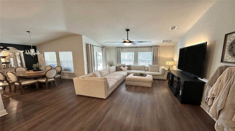 DAVENPORT, Florida 33837, 4 Bedrooms Bedrooms, ,3 BathroomsBathrooms,Residential,For Sale,WHIRLAWAY DRIVE,0,MFRG5099049