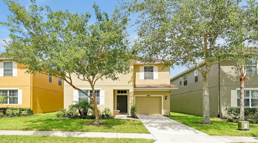 KISSIMMEE, Florida 34747, 6 Bedrooms Bedrooms, ,5 BathroomsBathrooms,Residential,For Sale,CANDY PALM,0,MFRS5124097