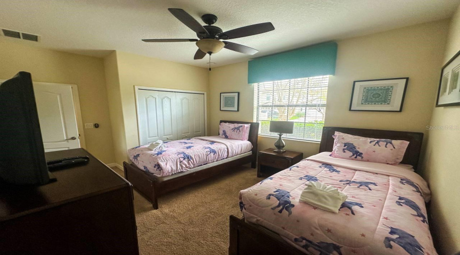 DAVENPORT, Florida 33896, 4 Bedrooms Bedrooms, ,3 BathroomsBathrooms,Residential,For Sale,SHADOW MOUNTAIN,0,MFRO6255749
