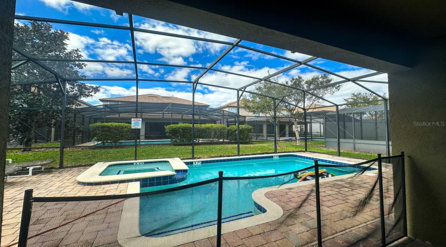 DAVENPORT, Florida 33896, 4 Bedrooms Bedrooms, ,3 BathroomsBathrooms,Residential,For Sale,SHADOW MOUNTAIN,0,MFRO6255749