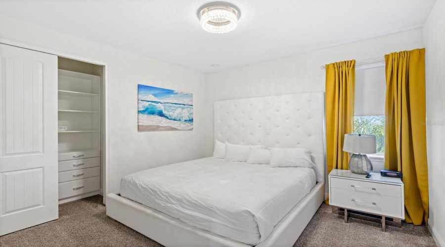 KISSIMMEE, Florida 34747, 5 Bedrooms Bedrooms, ,4 BathroomsBathrooms,Residential,For Sale,SOUTHFIELD,0,MFRO6271952