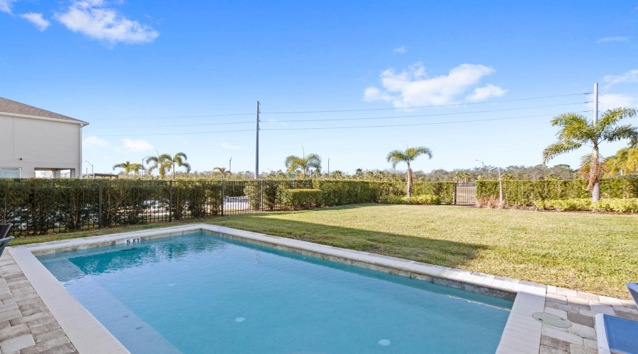 KISSIMMEE, Florida 34747, 5 Bedrooms Bedrooms, ,4 BathroomsBathrooms,Residential,For Sale,SOUTHFIELD,0,MFRO6271952