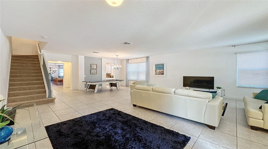 DAVENPORT, Florida 33837, 6 Bedrooms Bedrooms, ,5 BathroomsBathrooms,Residential,For Sale,ORANGE COSMOS,0,MFRS5140731