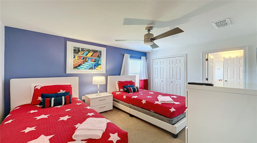 DAVENPORT, Florida 33837, 6 Bedrooms Bedrooms, ,5 BathroomsBathrooms,Residential,For Sale,ORANGE COSMOS,0,MFRS5140731