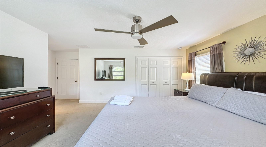 DAVENPORT, Florida 33837, 6 Bedrooms Bedrooms, ,5 BathroomsBathrooms,Residential,For Sale,ORANGE COSMOS,0,MFRS5140731