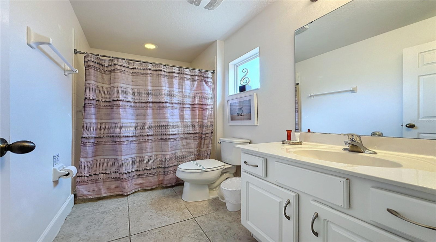 DAVENPORT, Florida 33837, 6 Bedrooms Bedrooms, ,5 BathroomsBathrooms,Residential,For Sale,ORANGE COSMOS,0,MFRS5140731