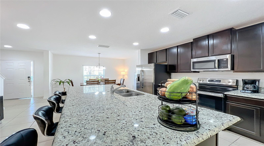 DAVENPORT, Florida 33837, 3 Bedrooms Bedrooms, ,2 BathroomsBathrooms,Residential,For Sale,ANNABELLE,0,MFRS5120173