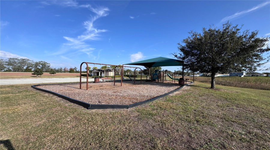 DAVENPORT, Florida 33837, 3 Bedrooms Bedrooms, ,2 BathroomsBathrooms,Residential,For Sale,ANNABELLE,0,MFRS5120173