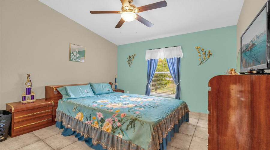 DAVENPORT, Florida 33837, 3 Bedrooms Bedrooms, ,2 BathroomsBathrooms,Residential,For Sale,MERRIMACK,0,MFRP4935201
