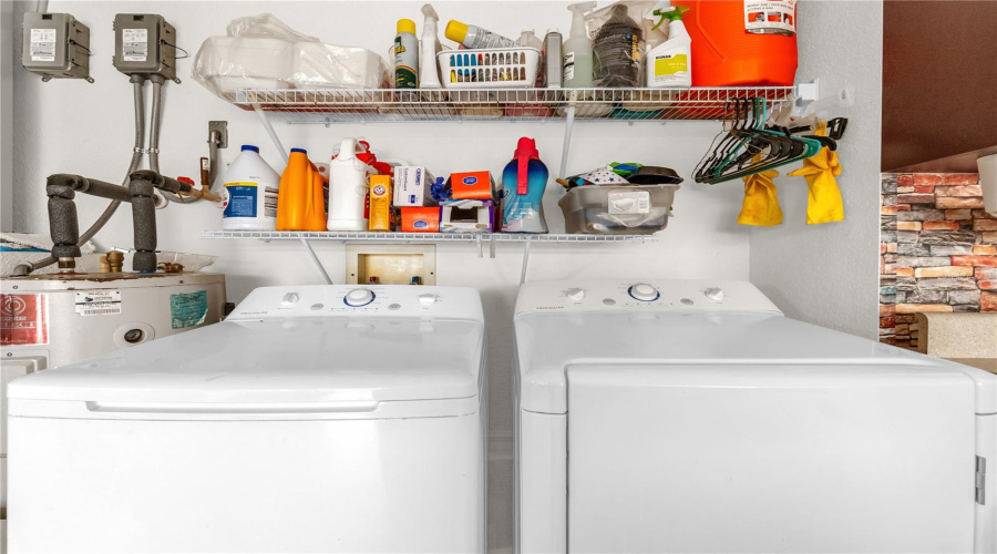 DAVENPORT, Florida 33837, 3 Bedrooms Bedrooms, ,2 BathroomsBathrooms,Residential,For Sale,MERRIMACK,0,MFRP4935201