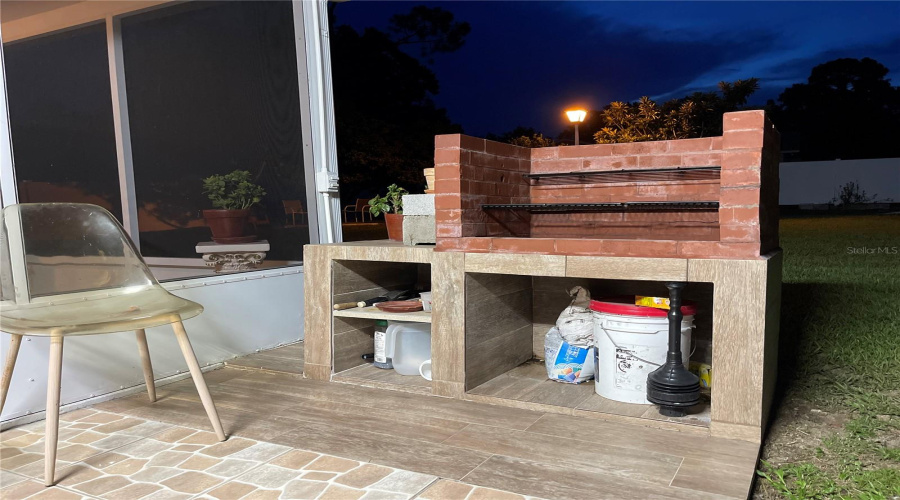 DAVENPORT, Florida 33837, 3 Bedrooms Bedrooms, ,2 BathroomsBathrooms,Residential,For Sale,MERRIMACK,0,MFRP4935201